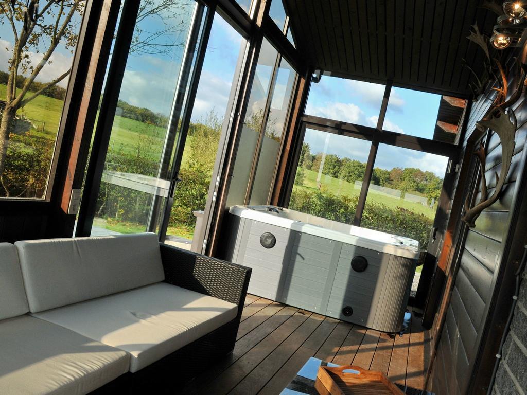 Villa Arbre Dressé Somme-Leuze Zimmer foto